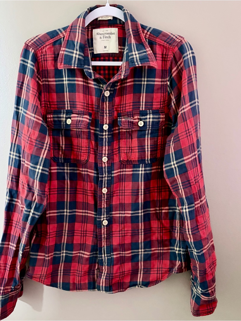 Abercrombie & Fitch Men's Plaid Flannel Button Down Shirt Size Medium Muscle Fit